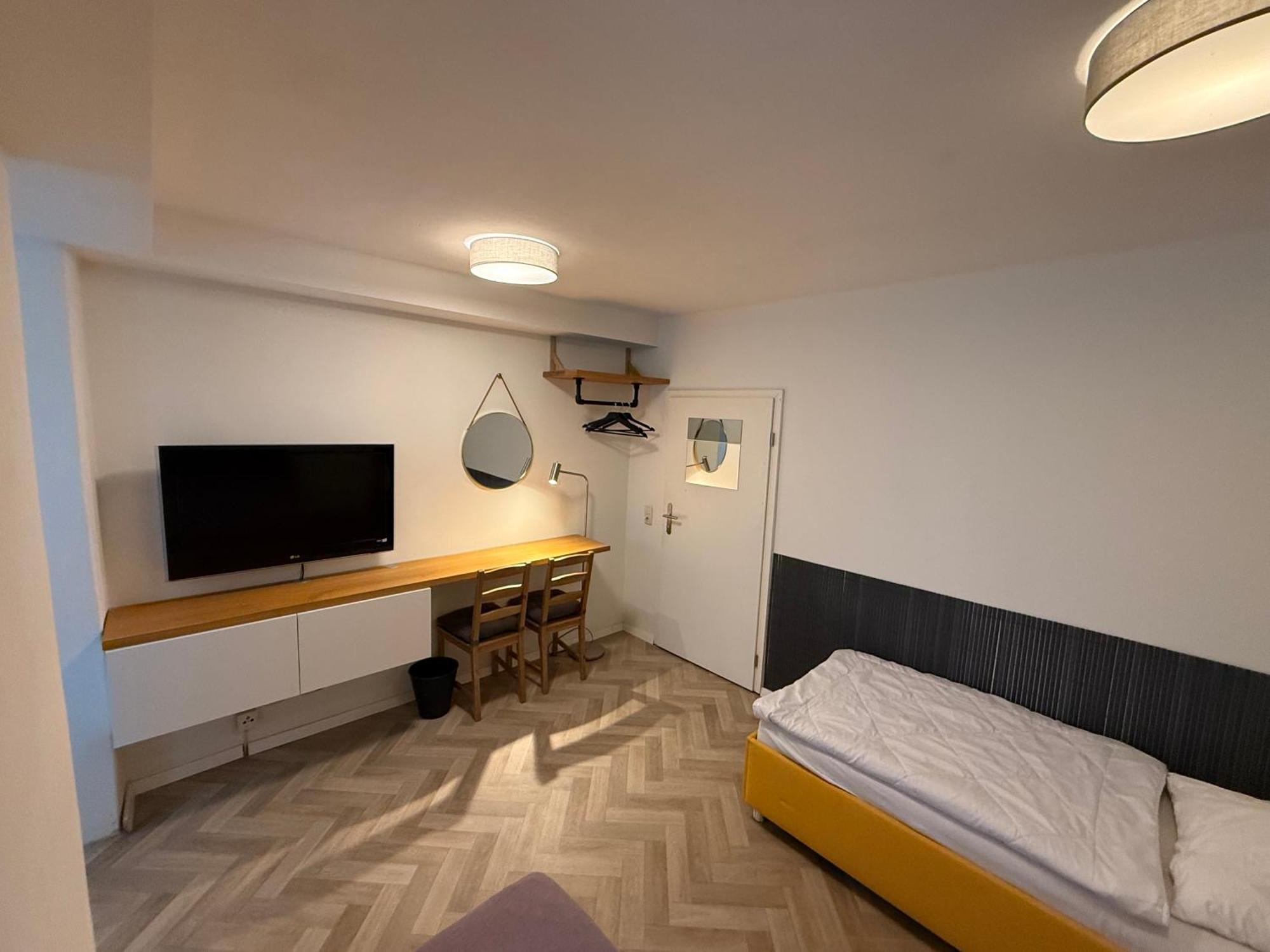 Zentrumsnahes Monteurszimmer Ерфурт Екстер'єр фото